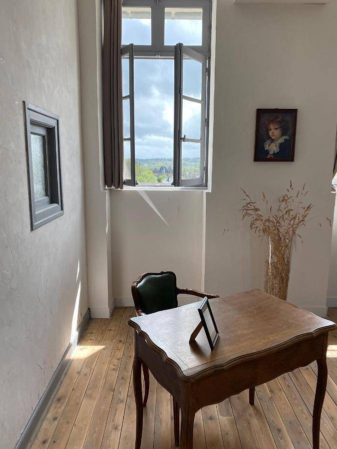 Cottage pour 4 personnes, avec jardin et vue dans Plougonver