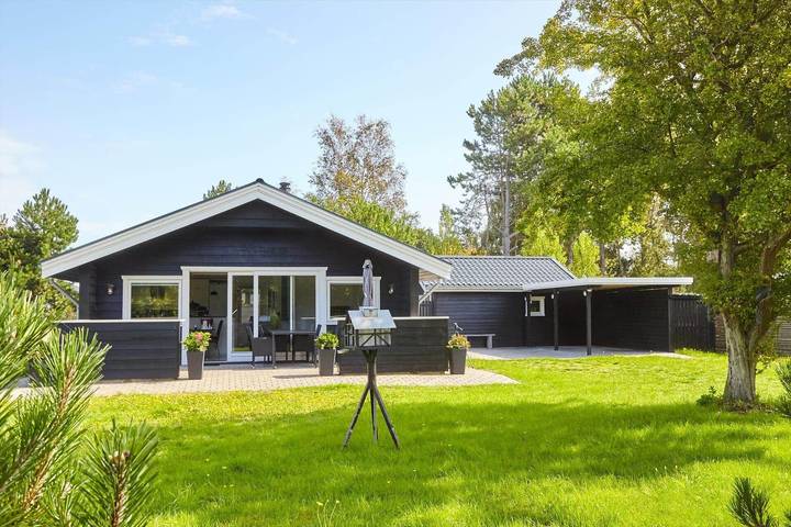 Ferieudlejning for 6 personer, med Terrasse i Odsherred