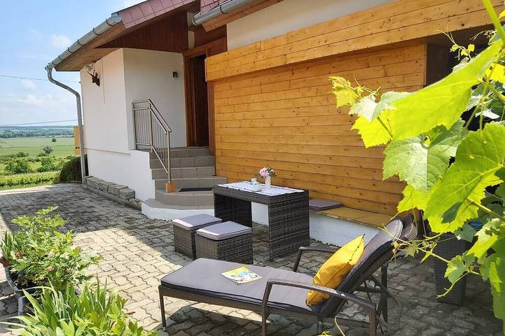Holiday home for 4 people, with garden - 1