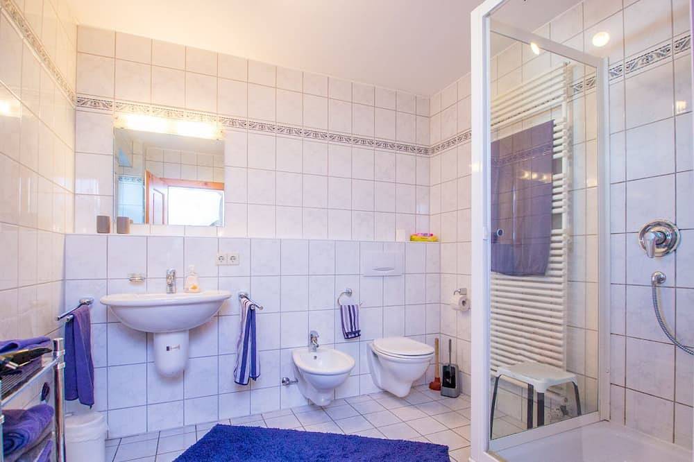 Geheel appartement, F **** comfort appartement in maisonnette-stijl, fantastisch uitzicht, toplocatie in Neuschwanstein, Füssen