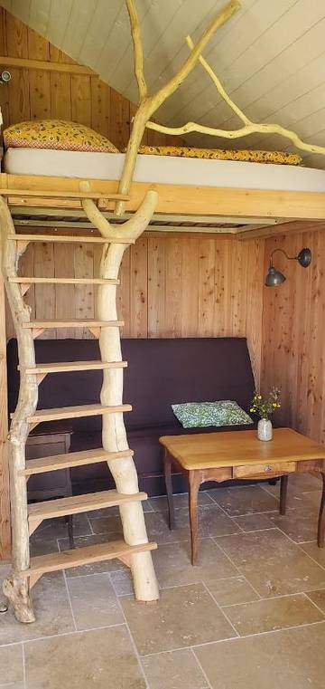 Maison de campagne pour 4 personnes, avec vue et jardin à Rostrenen