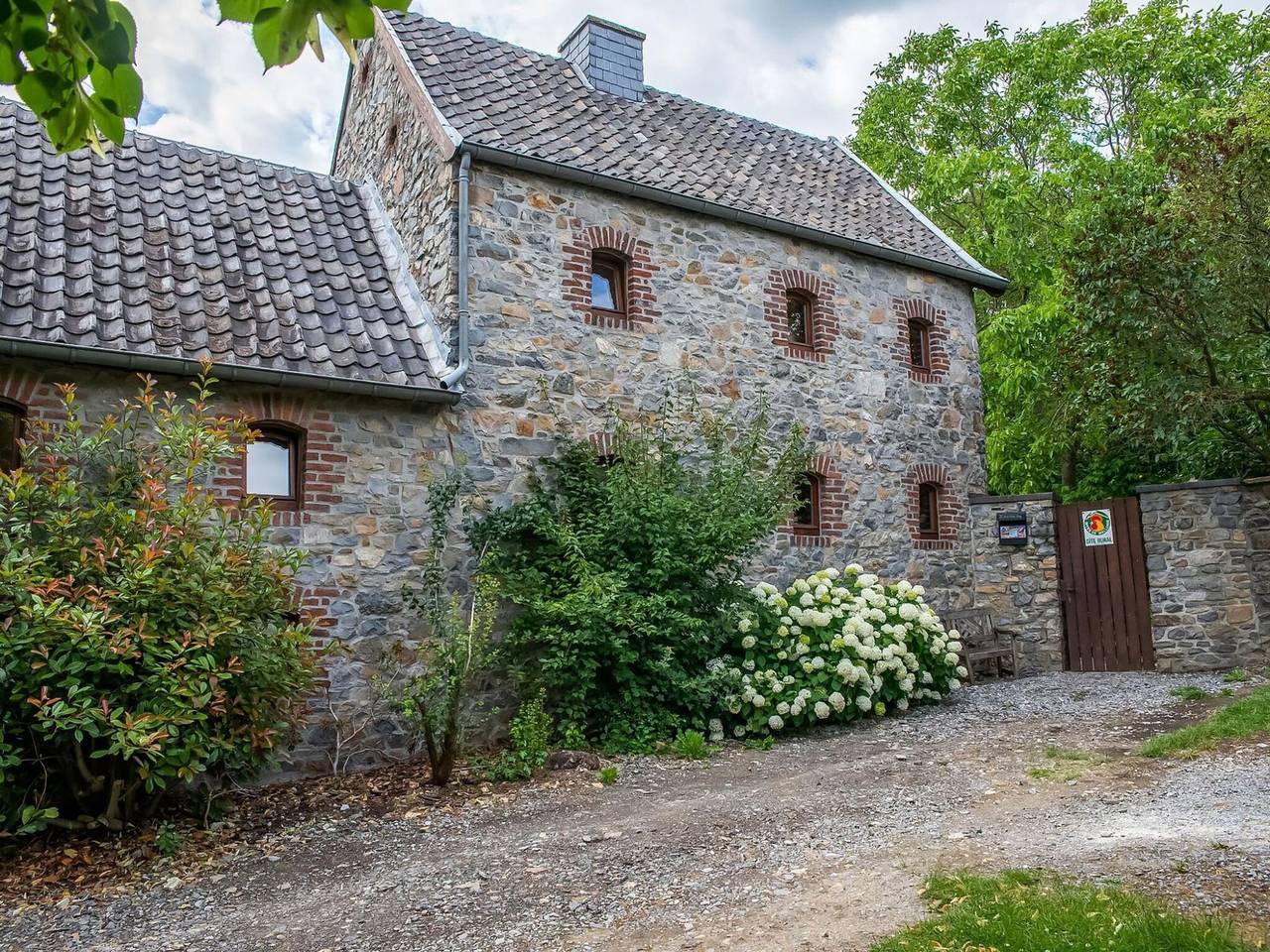 Ferienhaus für 8 Personen mit Pool in Aubel, Lüttich und Umgebung
