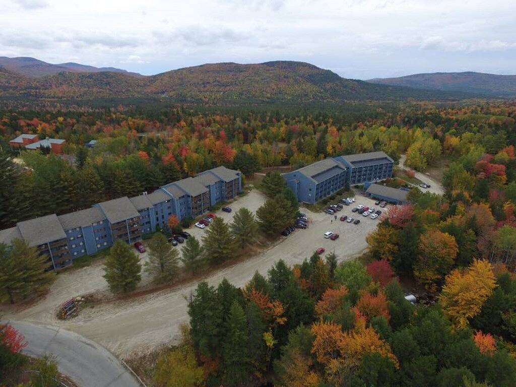 Ganze Wohnung, Sunday River am Berg Ski in / out mit Außenpool und Whirlpool in Newry, Sunday River