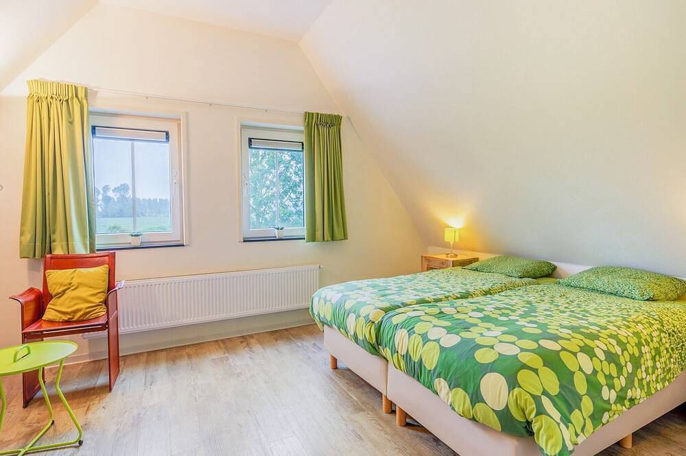 Breskens Haven: Relax, Explore & Dine in Breskens, Zeeland Coast