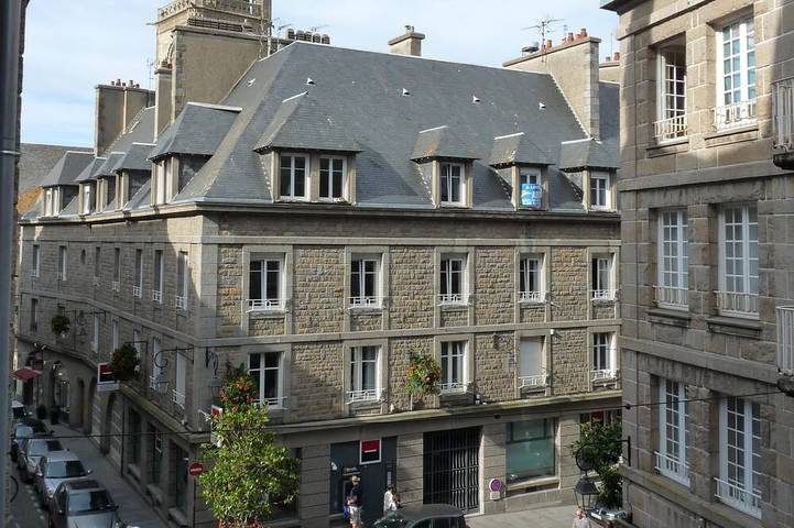 Gîte pour 4 personnes, avec balcon dans Eglise Saint Malo