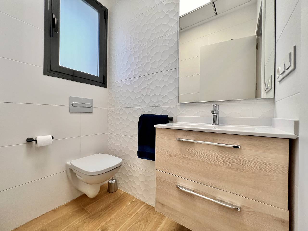 Luxury Detached House Seasonal Rental in El Campello, Costa Blanca