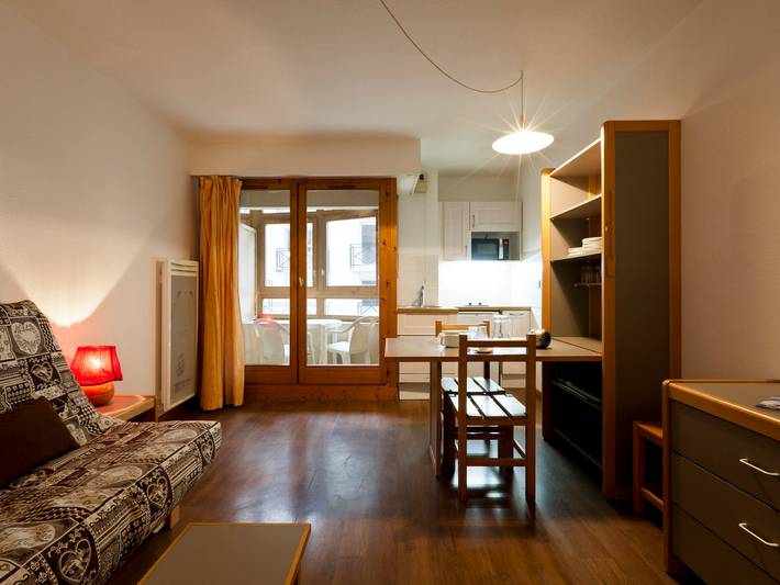 Gîte pour 4 personnes, avec balcon dans Casino De Brides Les Bains - 2