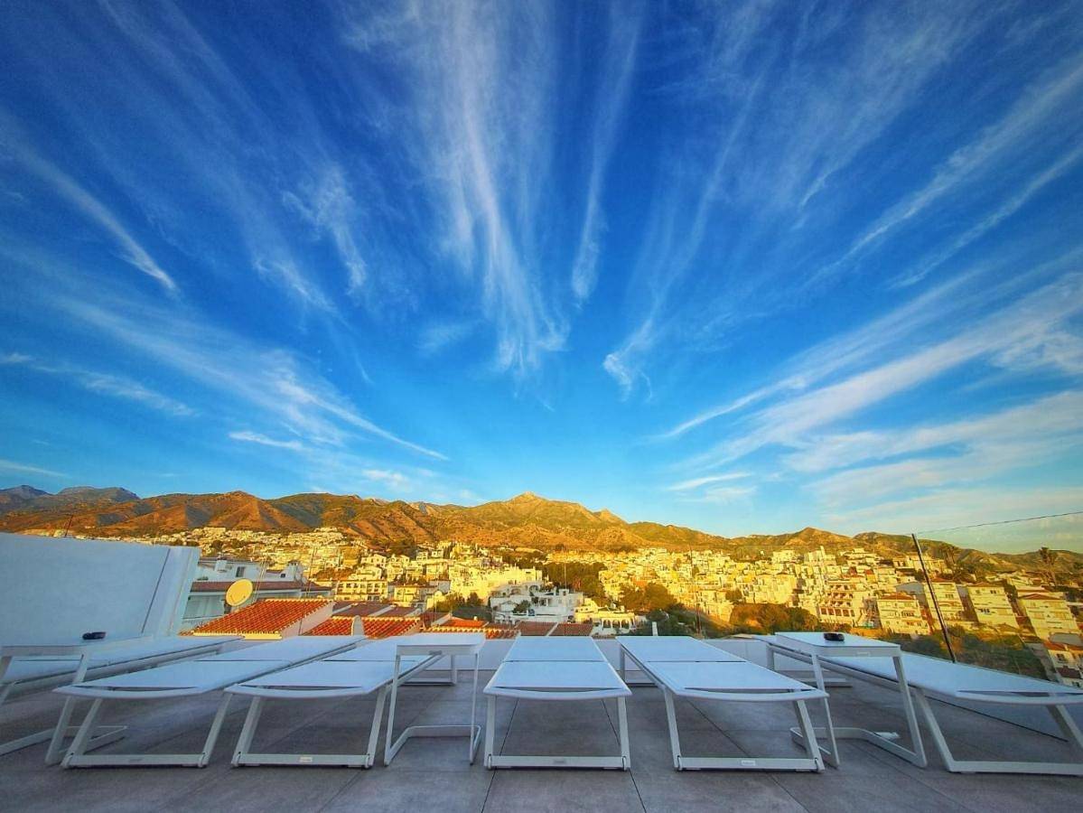 Mb Hostels Premium Eco - Adults Recommended in Playa de Burriana, Nerja