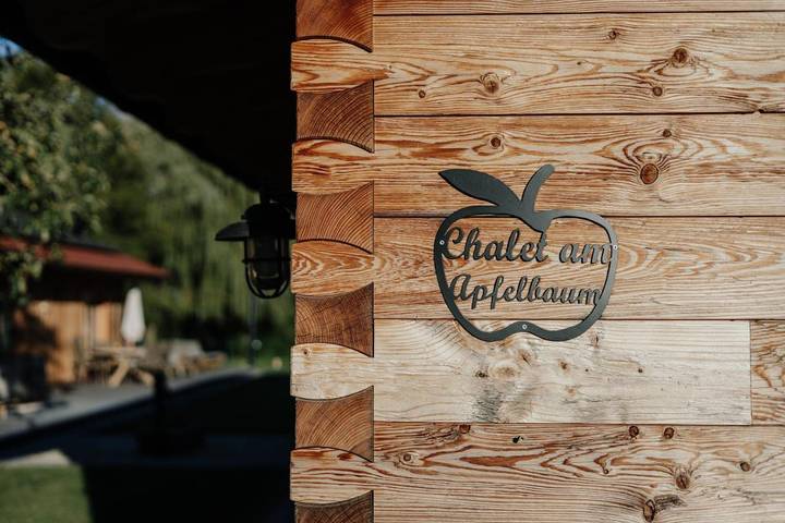 Chalet für 6 Personen, mit Terrasse und Whirlpool sowie Garten und Ausblick in Niederbayern - 3