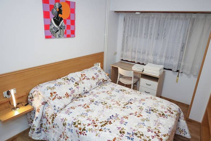 Apartamento entero, Centrico Exterior Amplio 110 m in Santiago de Compostela, Provincia de La Coruña