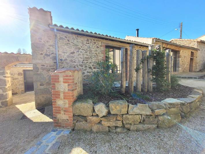 Chambre d’hôte pour 2 personnes, avec jardin ainsi que vue et terrasse