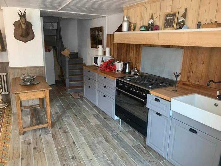 Location de vacances pour 12 personnes, avec balcon et vue, animaux acceptés dans Office De Tourisme Du Donezan - 3