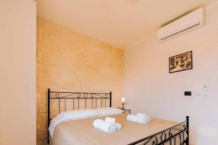 Il B&B ideale per chiunque desideri vivere Lecce in totale comodità e relax. in Lecce, Provincia di Lecce
