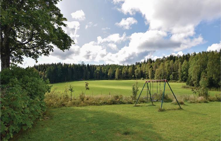 Ferienhaus für 8 Personen mit Garten in Dalsland