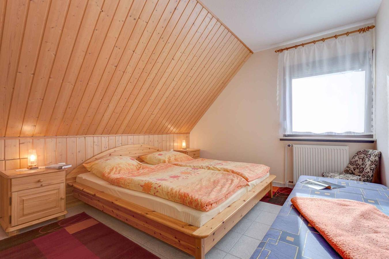 Ganze Ferienwohnung, Ferienwohnung mit großem Garten und Lagerfeuerplatz  in Altenkirchen, Rügen