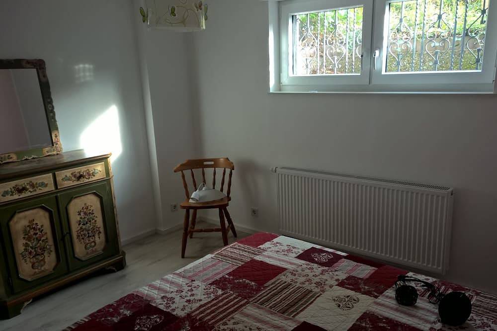 Comfortable quite room in 1-family house, perfect public transportation in Lämmerspiel, Mühlheim am Main