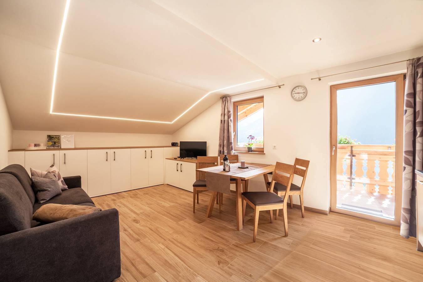 Ganze Wohnung, Haustierfreundliche Ferienwohnung "Innergasserhof Ferienwohnung Enzian" in St. Martin in Passeier, Passeiertal
