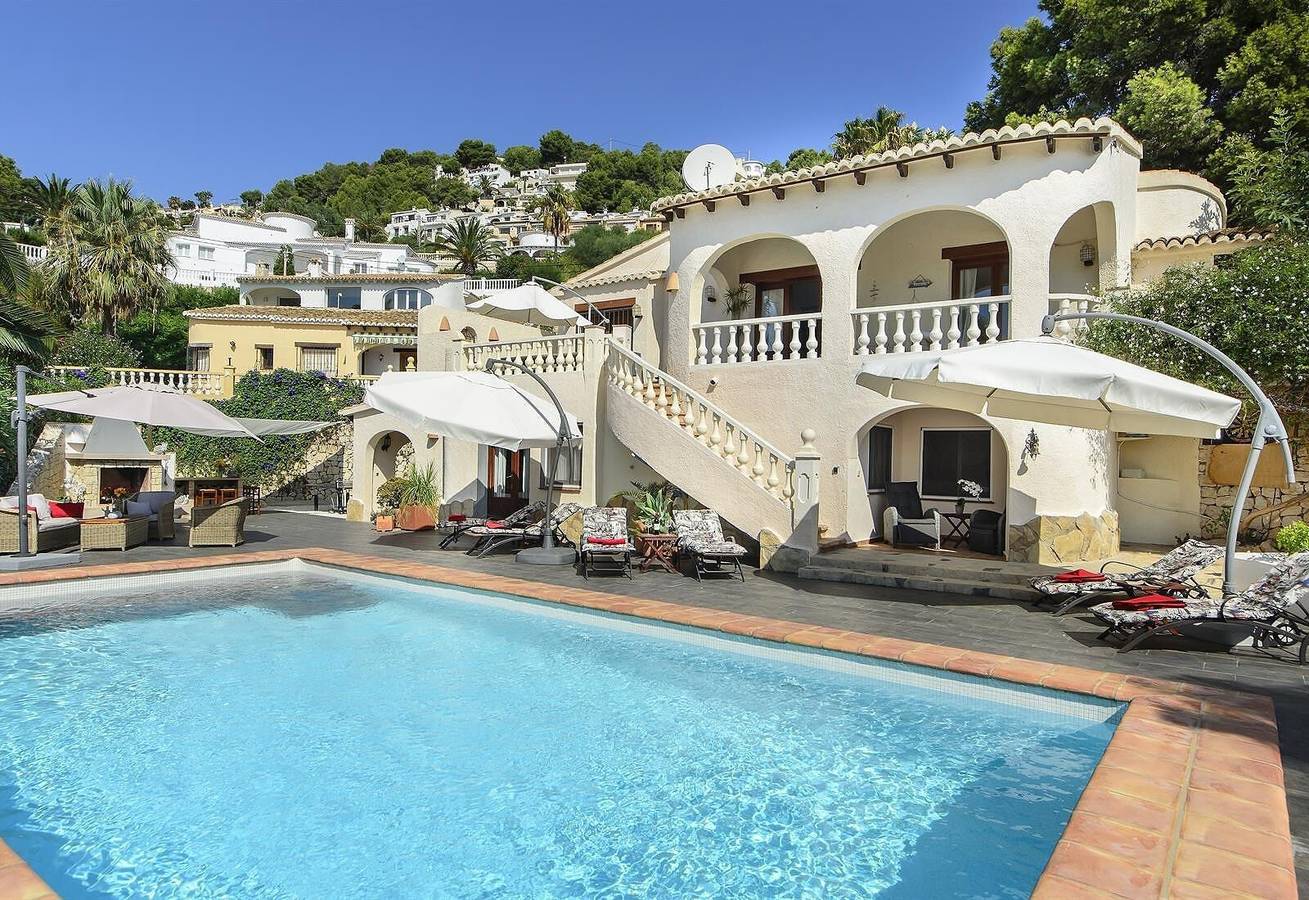 Villa 'Vista Moraira' con vistas al mar, Wi-Fi y aire acondicionado in Teulada, Costa Blanca