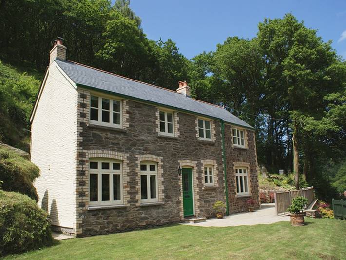 Holiday home for 6 people, with garden, with pets in Exmoor