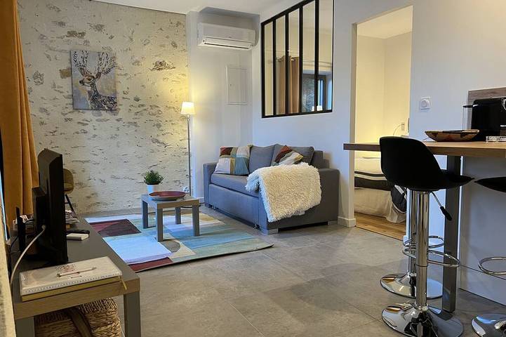 Gîte pour 2 personnes, avec jardin à Montbrison-sur-Lez - 2