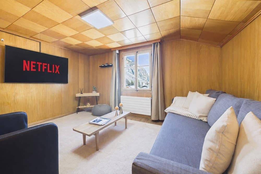 Ganze Wohnung, Wohnung in der Nähe von Zermatt mit Aussicht in Randa, Walliser Alpen