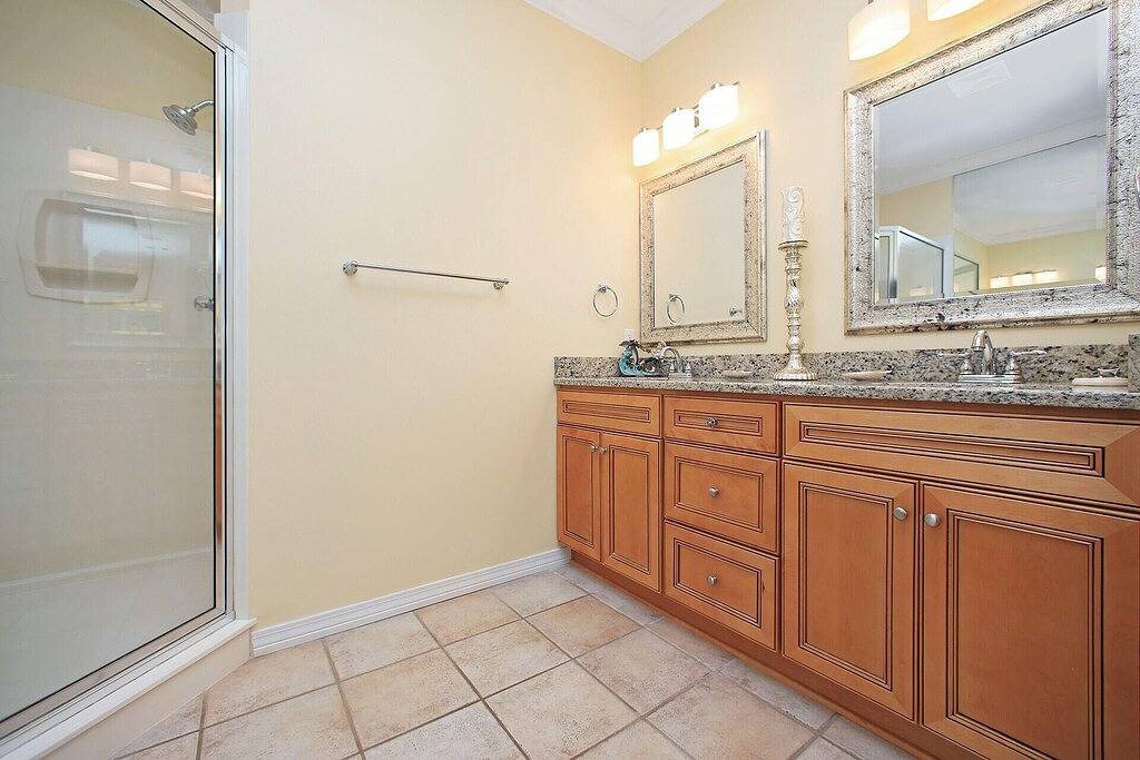 Kurzer Weg Zum Strand! Geöffnet 8 / 17-24! Privater Pool! in Destin, Emerald Coast