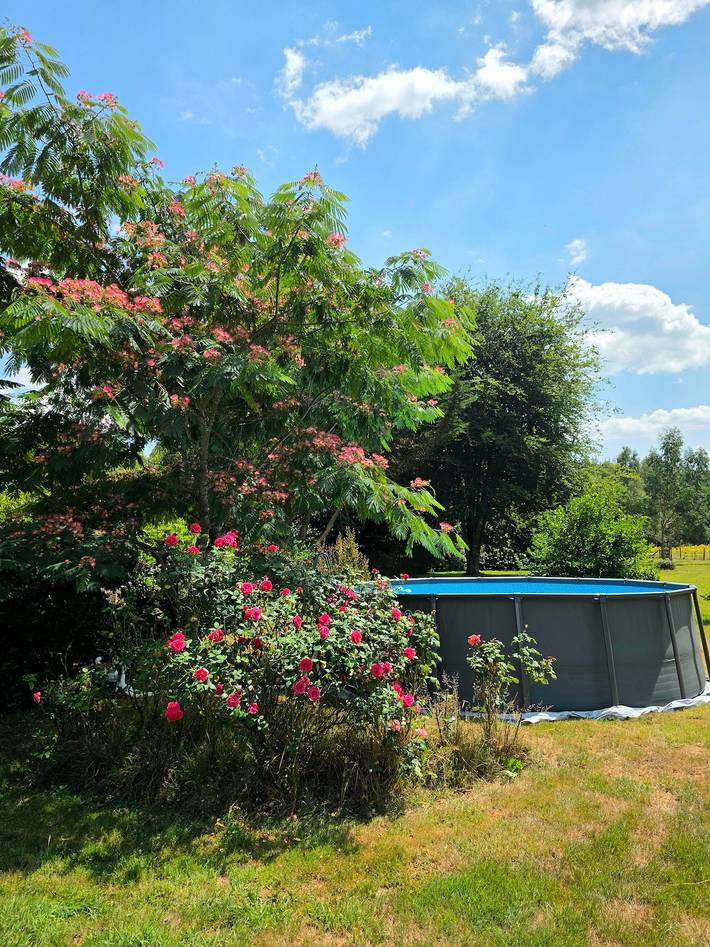 Guesthouse “Chambre Carnac” with Private Bathroom, Shared Garden & Lounge Area in Guilligomarc'h, Quimper region