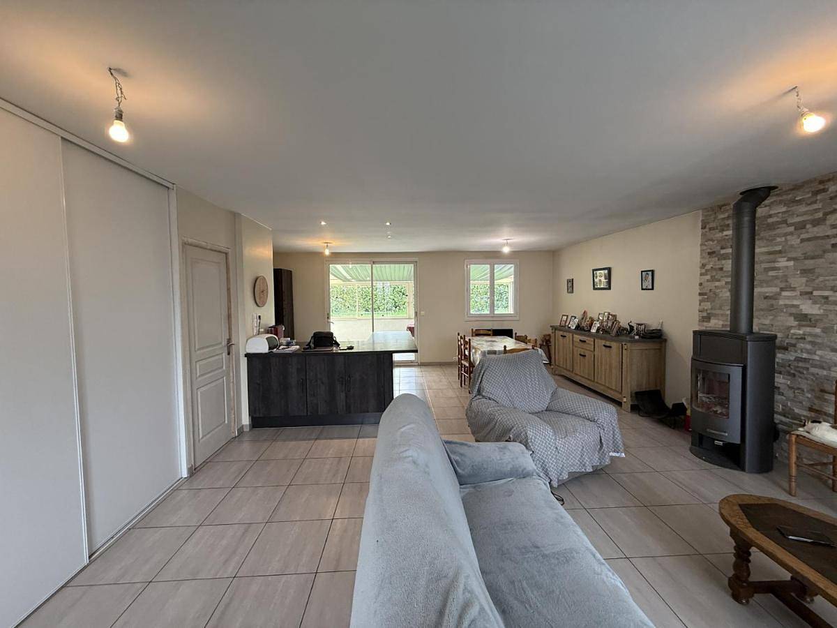 Holiday Home in Marigné-Laillé, Sarthe