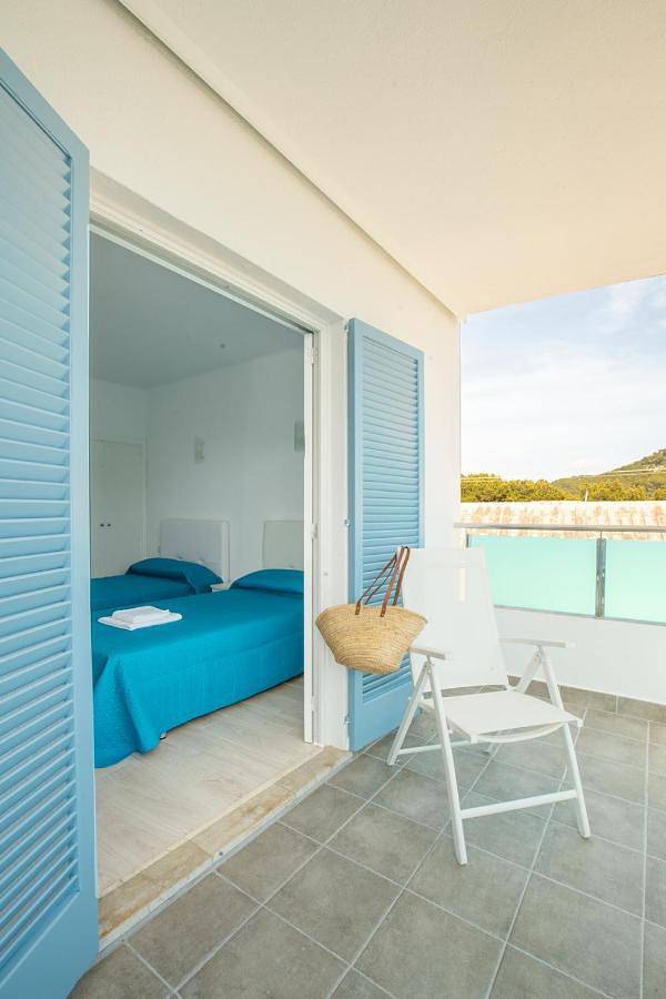 Gîte pour 4 personnes, avec vue ainsi que jardin et terrasse dans Camp de Mar - 4