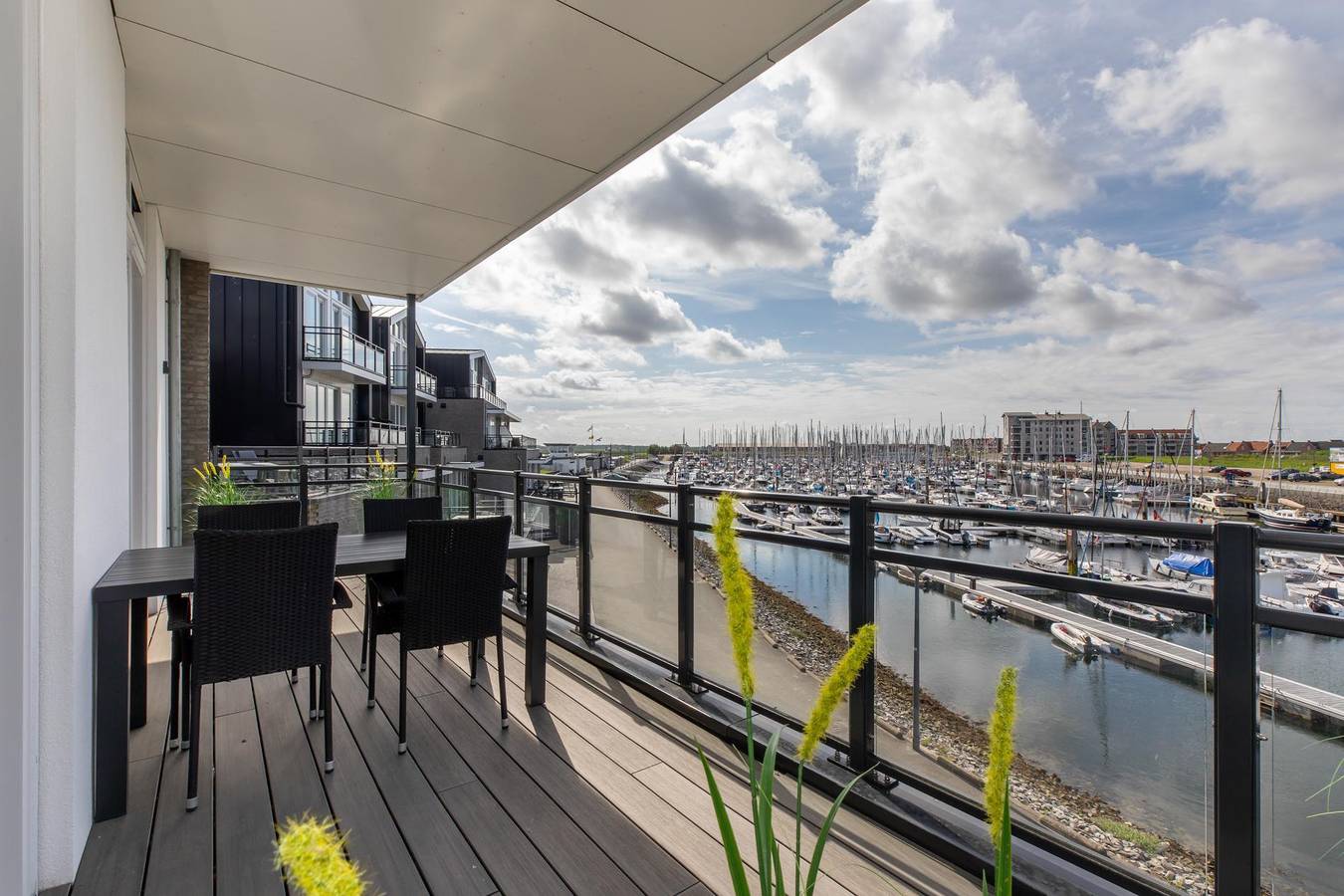 Ferienwohnung am Wasser - mit 2 Balkonen | Nr. 38 - 4 Pers. | Vista Maris in Sint-Annaland, Niederländische Nordsee