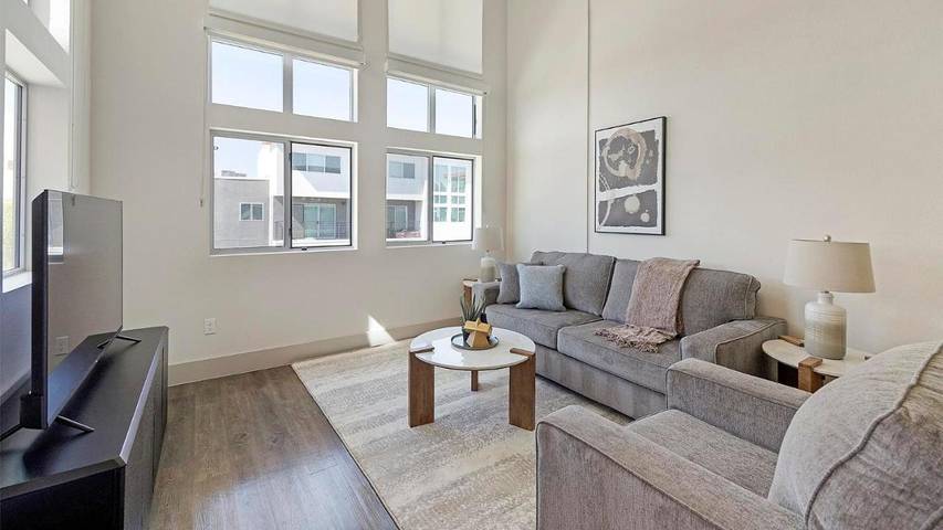 Ferienwohnung für 2 Personen, mit Pool und Balkon, mit Haustier in Phoenix