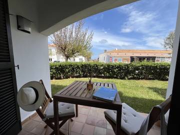 Apartment in Es Mercadal, Menorcas Küste für 4 