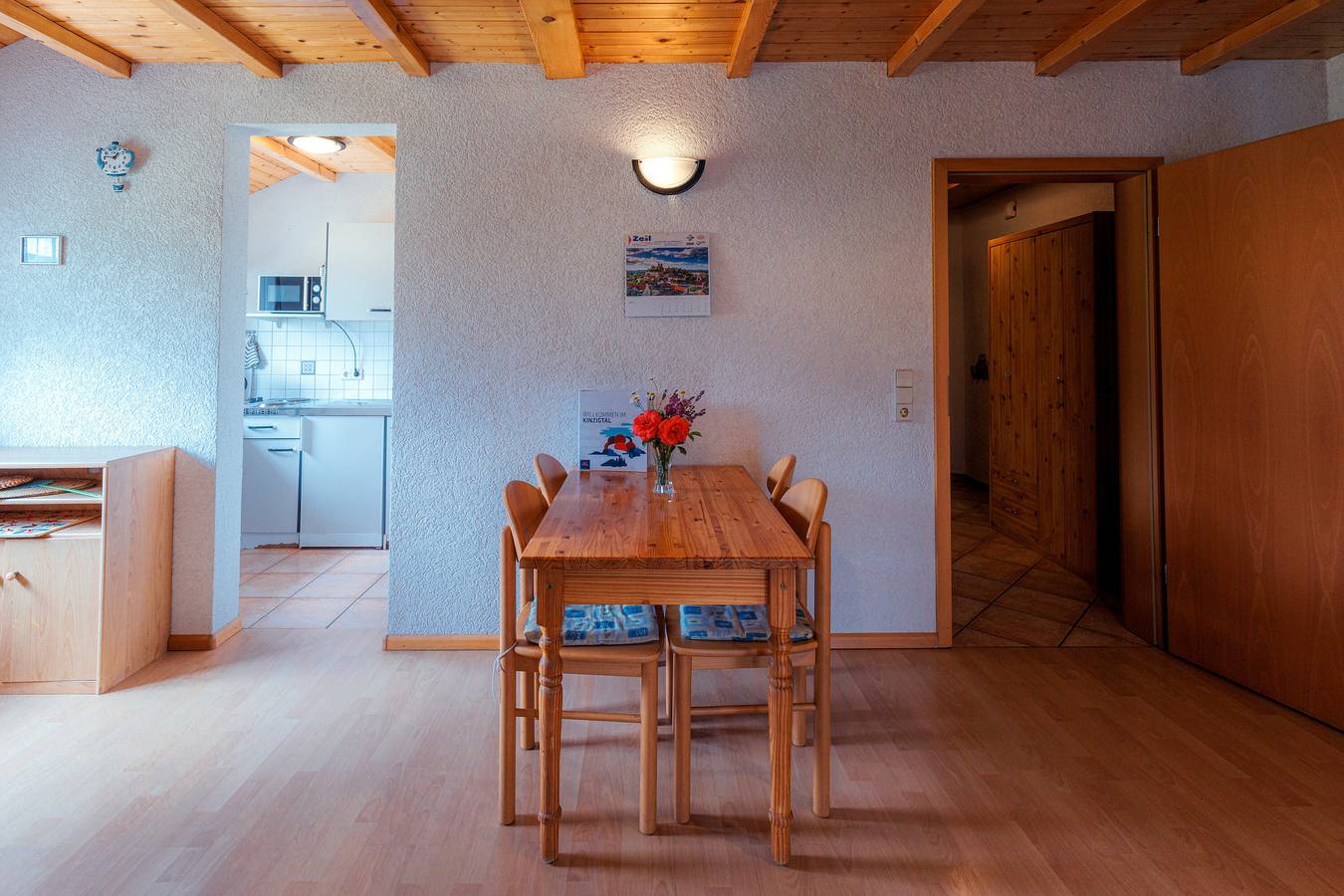 Ganze Wohnung, Ferienwohnung '2' mit gemeinsamer Terrasse, Balkon und Wi-Fi in Hornberg, Mittlerer Schwarzwald