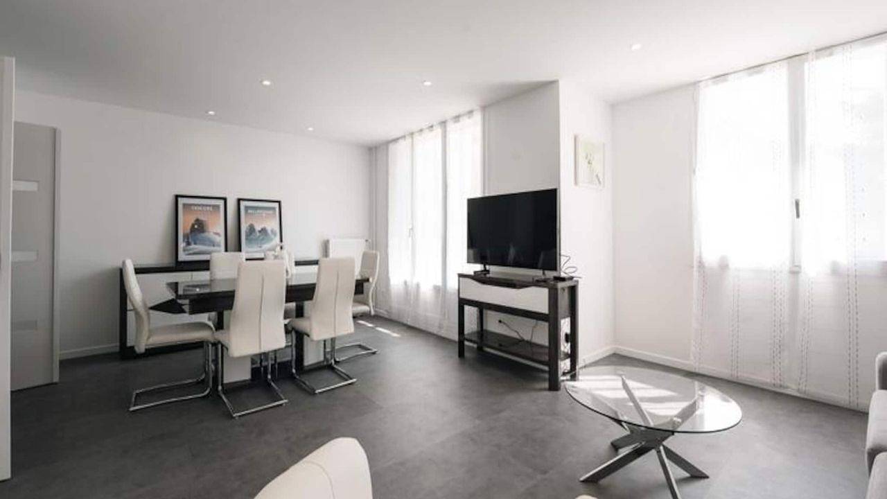 Entire holiday apartment, Ferienwohnung für 6 Personen (72 m²) in Saint-Martin-d'Hères in L'Isère, Isère