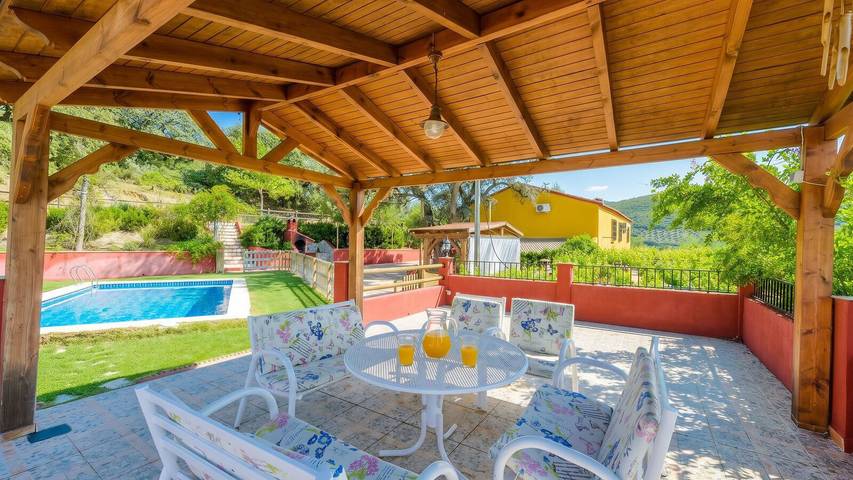 Chalet para 16 personas, con balcón/terraza y piscina, Se admiten mascotas en Provincia de Jaén - 4