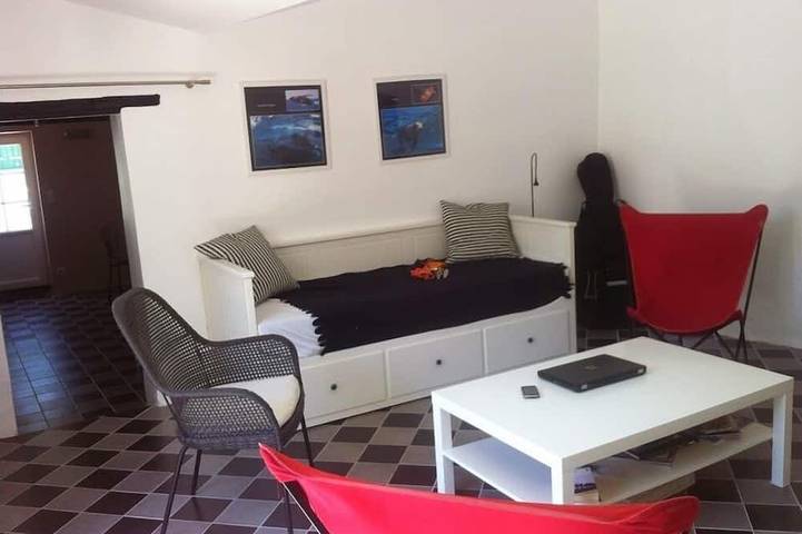 Renoviertes Fischerhaus: kleiner Garten, Dorfkern, in der Nähe von Stränden-Wifi, Fahrräder in Saint-Denis-d'Oléron, Côte de Beauté