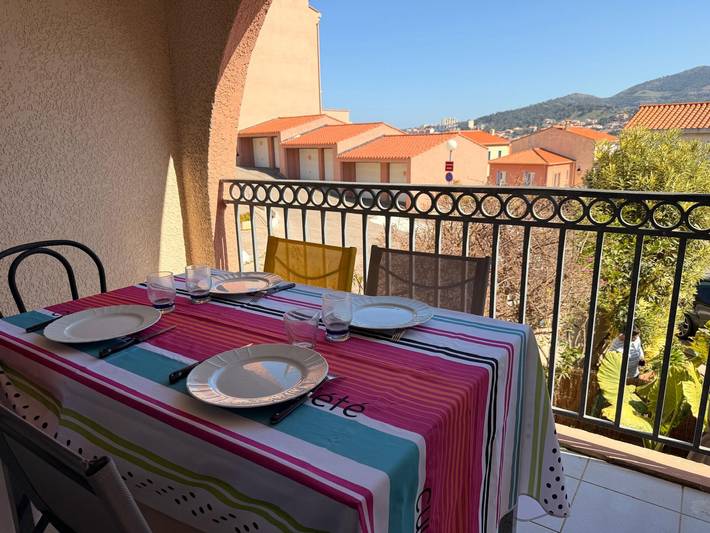 Gîte pour 4 personnes, avec Balcon dans Plage des Elmes - 4