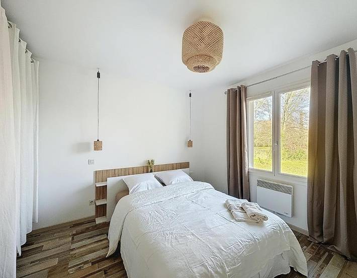 Location de vacances pour 7 personnes, avec piscine et jardin à Magescq - 4