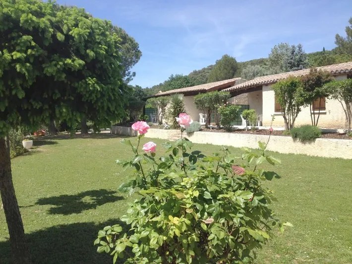 Parque de vacaciones para 5 personas, con jardín y vistas - 1