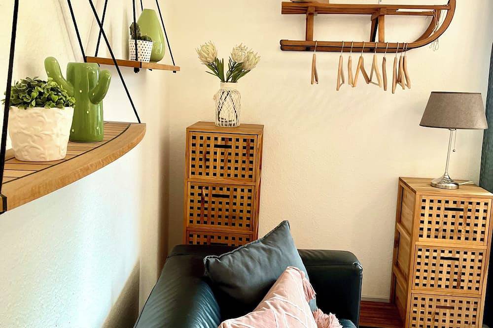 Ganze Wohnung, Gemütliche Ferienwohnung am Ringpark in Würzburg, Fränkisches Weinland