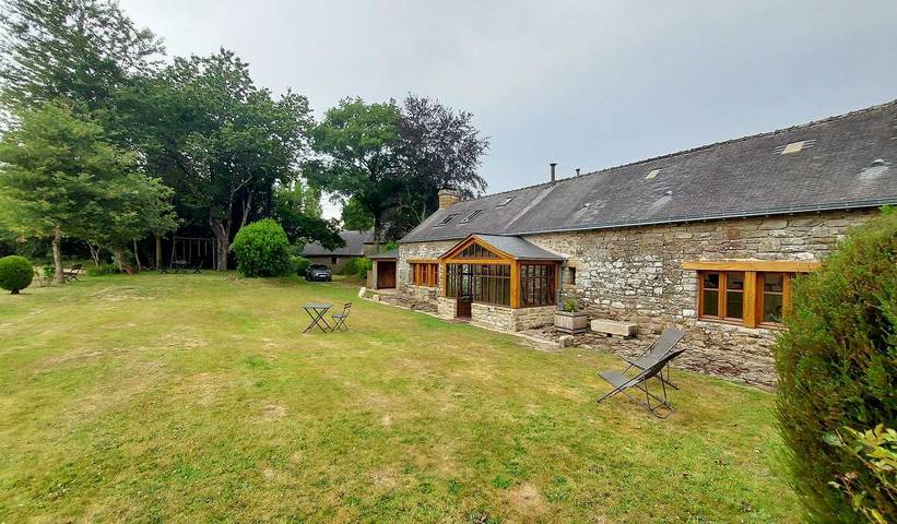 Gîte pour 7 personnes, avec Terrasse ainsi que Jardin et Vue à Plaudren - 2
