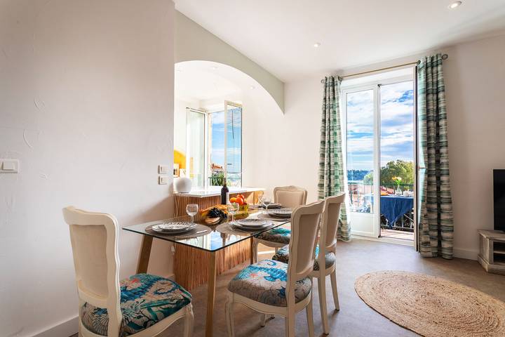 Gîte pour 4 personnes, avec balcon dans Office De Tourisme De Villefranche Sur Mer - 4