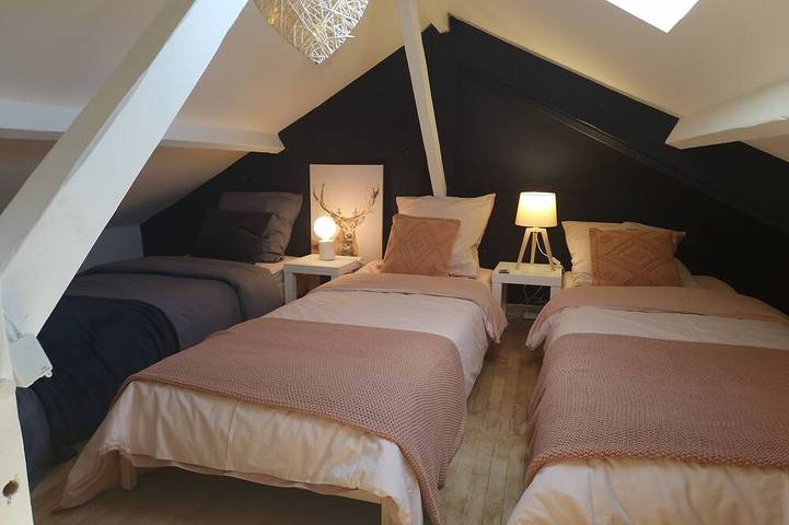 Villa Poppies Holiday - Luxury & Exceptional In Ouistreham, Feet In The Water 🌊 in Ouistreham, Región de Caen