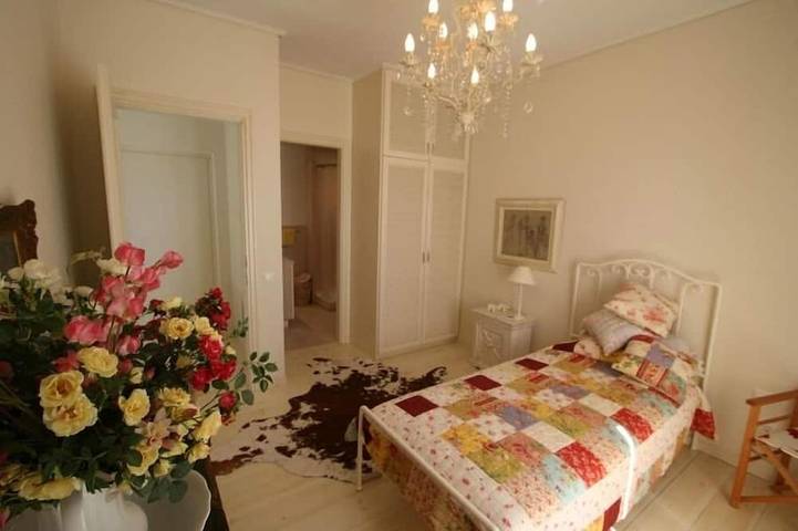 Location de vacances pour 6 personnes, avec jacuzzi et jardin dans Carystos - 4