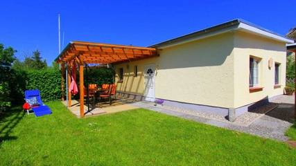 Ferienhaus für 4 Personen, mit Garten in Boltenhagen