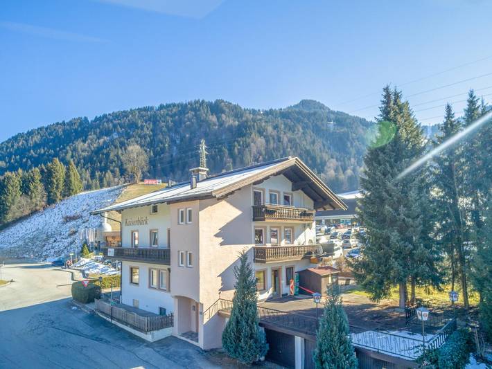 Ferienhaus für 10 Personen, mit Garten und Terrasse, mit Haustier in Itter