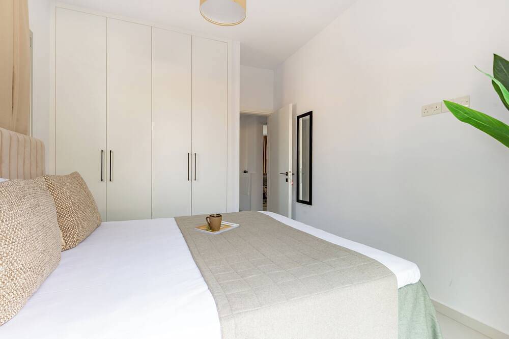 Apartamento entero, Sanders Cruise - Amplio apartamento de 2 habitaciones con balcón in Limasol, Chipre Sur