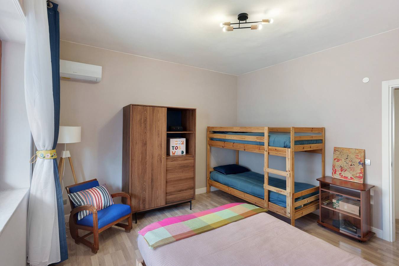 Chambre « Casa Frank - 2 » avec vue sur la montagne, Wi-Fi et climatisation in Torre Annunziata, Parc national du Vésuve