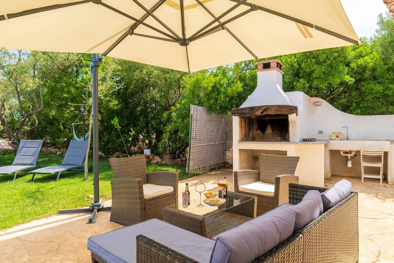 Maison de vacances 'Dammar' avec vue sur la montagne, Wi-Fi et climatisation in Marosini, Tertenia