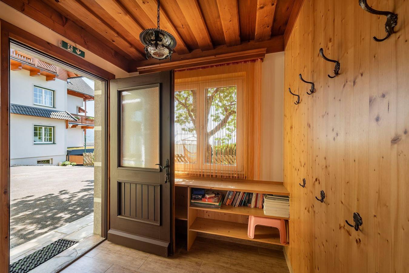 Ganze Ferienwohnung, Kirschenblüte (ab 3 Nächte) in Steirerland
